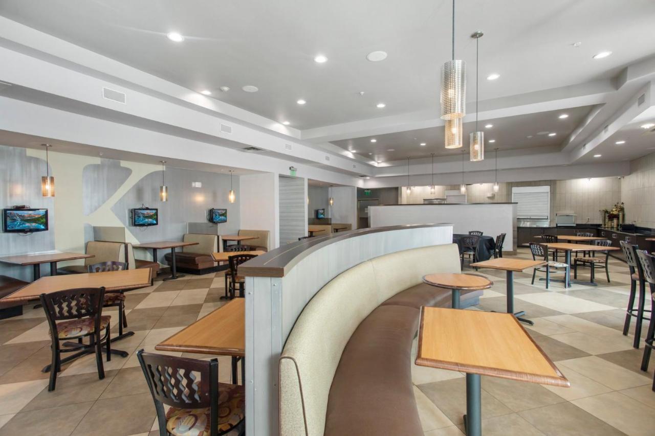 Holiday Inn Hotel & Suites Waco Northwest By Ihg Bellmead Екстер'єр фото