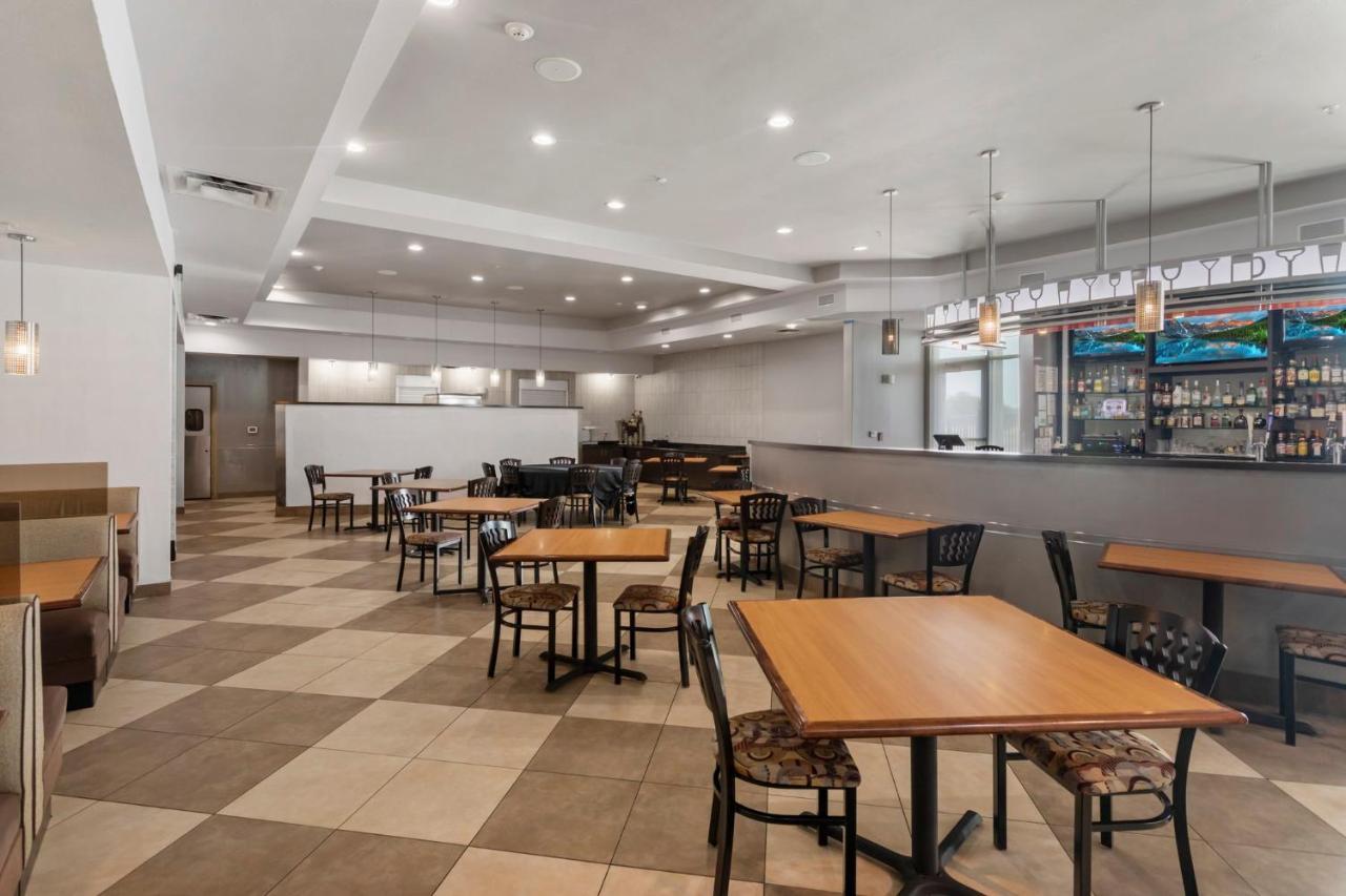 Holiday Inn Hotel & Suites Waco Northwest By Ihg Bellmead Екстер'єр фото