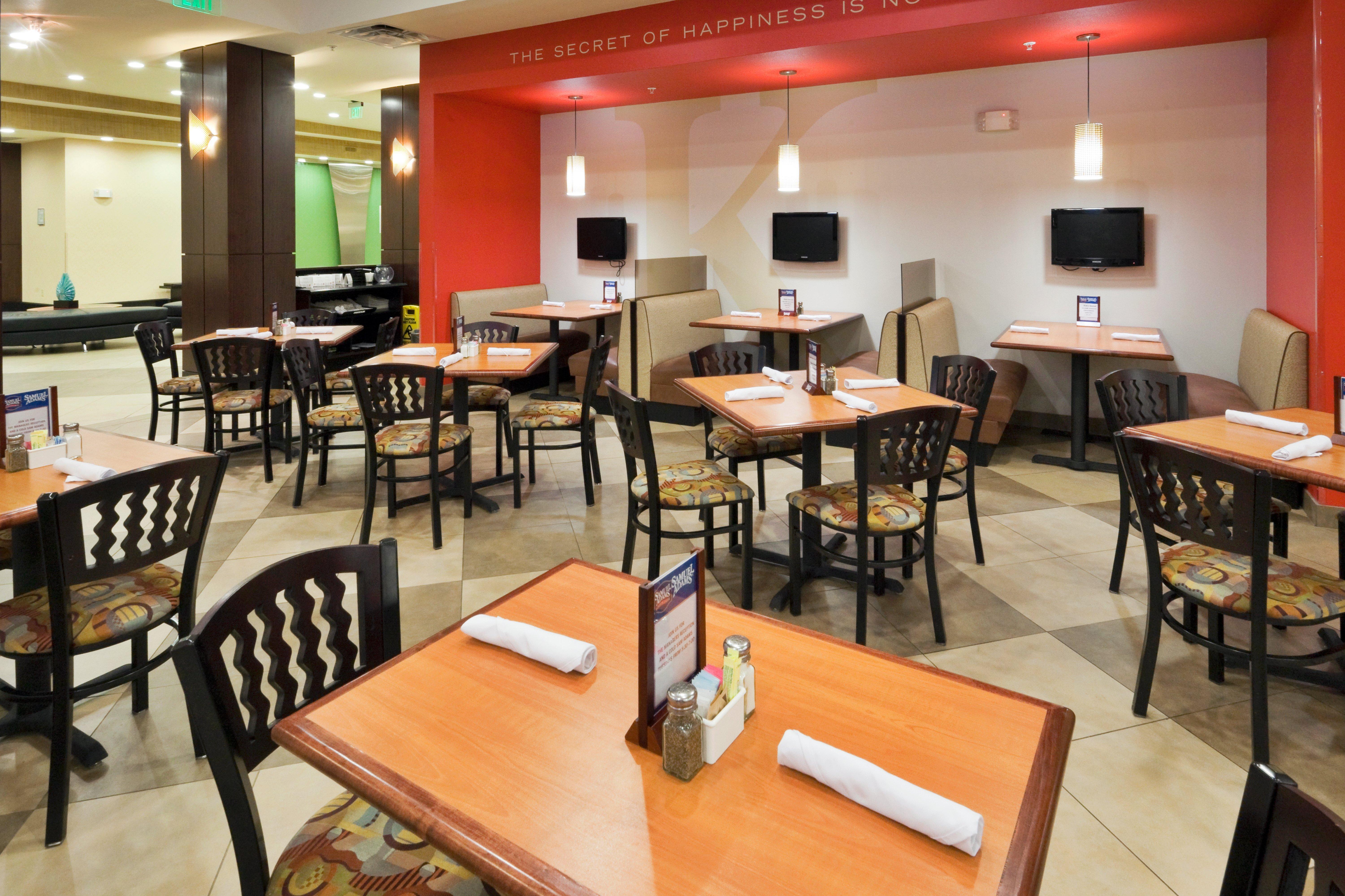 Holiday Inn Hotel & Suites Waco Northwest By Ihg Bellmead Екстер'єр фото
