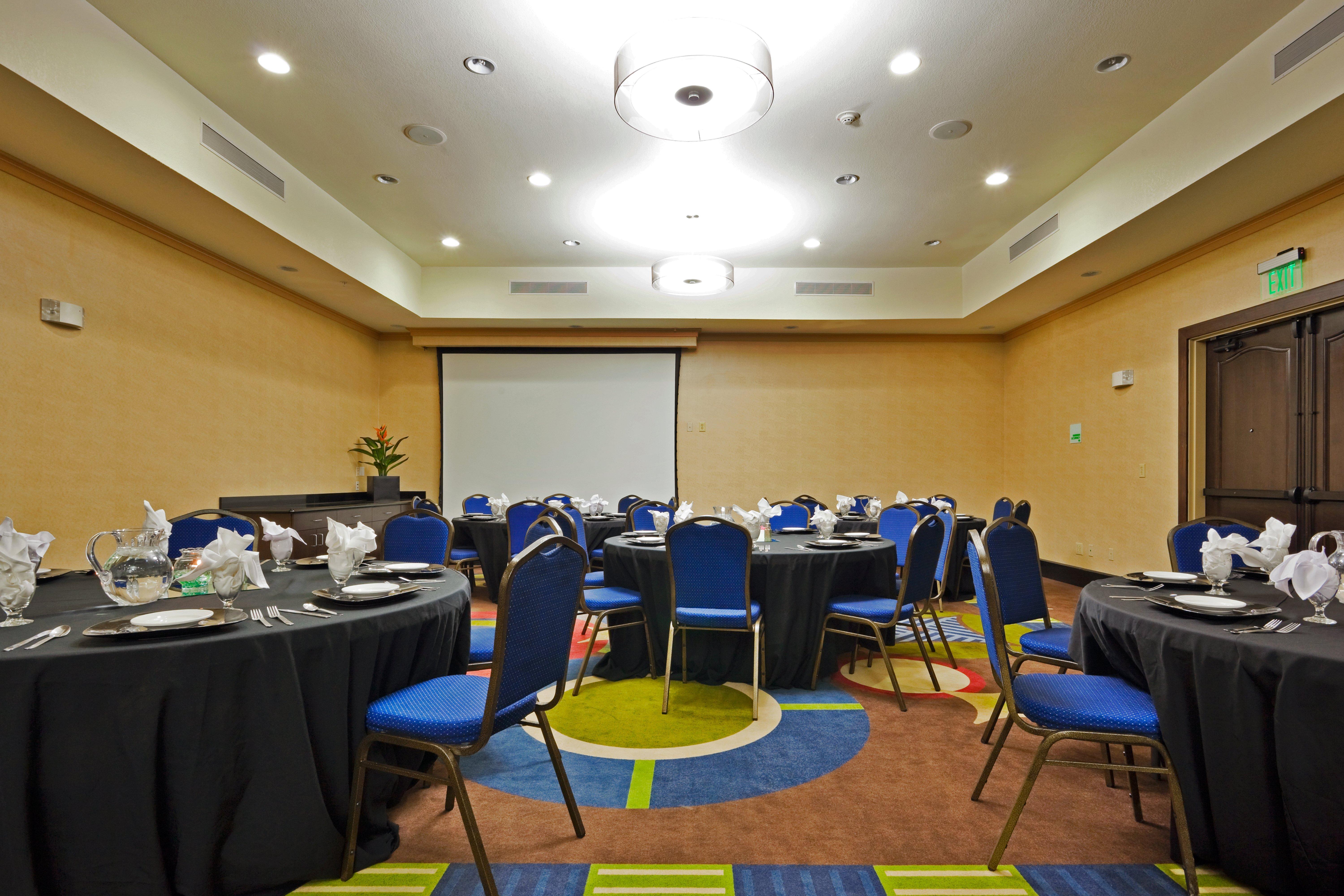 Holiday Inn Hotel & Suites Waco Northwest By Ihg Bellmead Екстер'єр фото