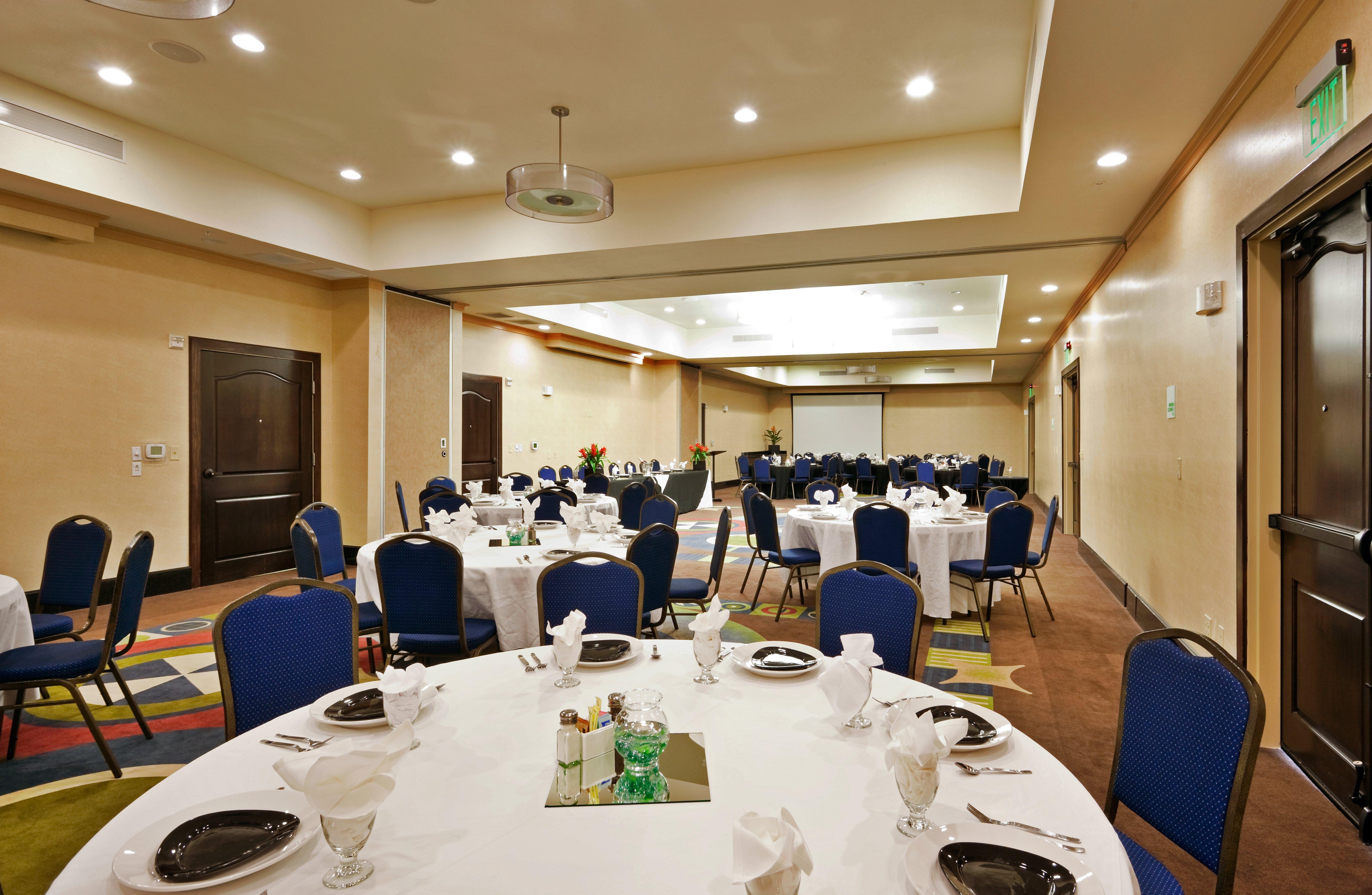 Holiday Inn Hotel & Suites Waco Northwest By Ihg Bellmead Екстер'єр фото