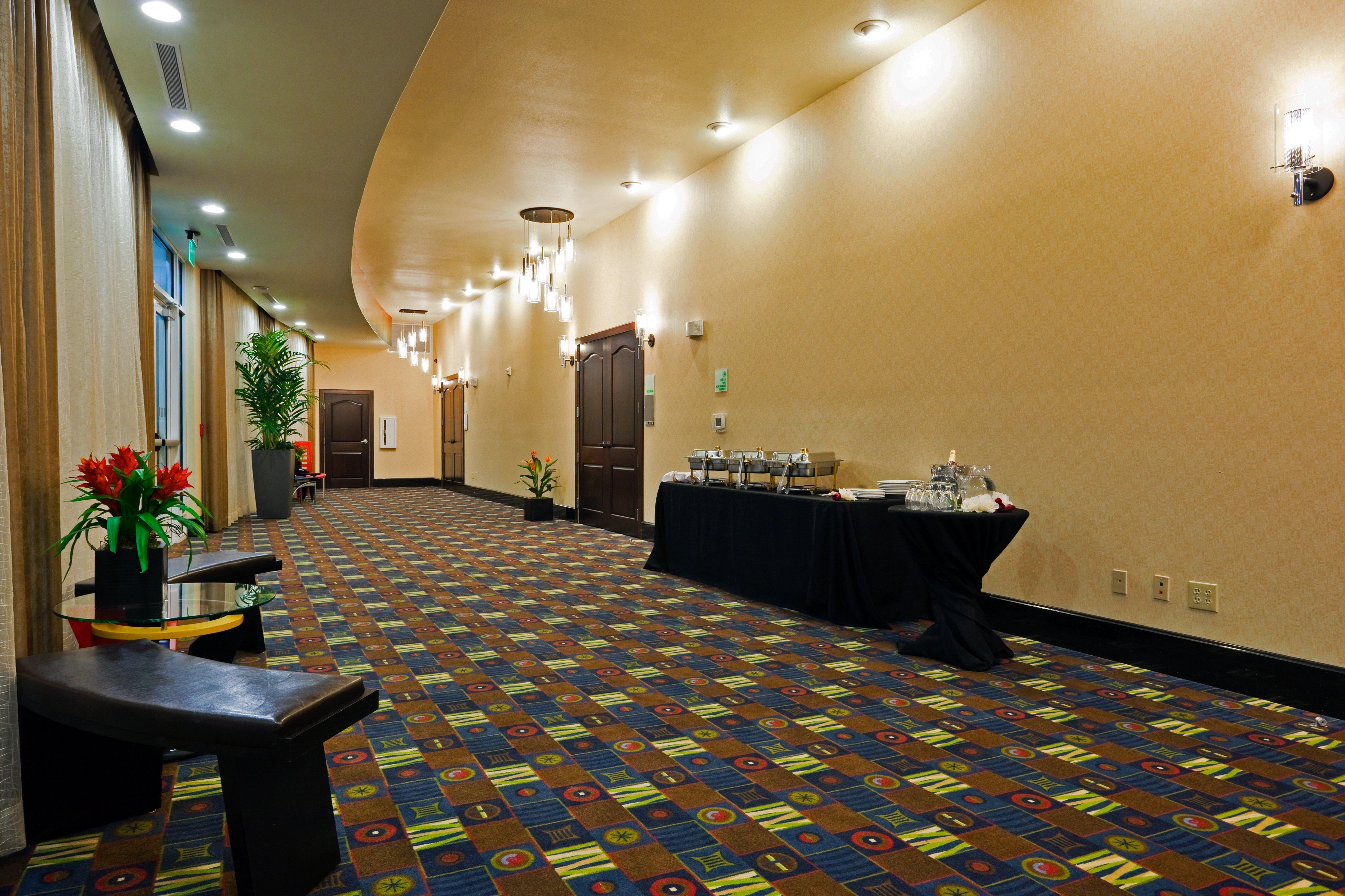 Holiday Inn Hotel & Suites Waco Northwest By Ihg Bellmead Екстер'єр фото